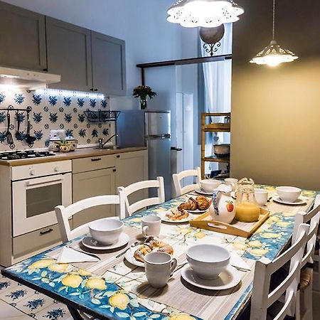 La Casa Napoletana - Ls Accommodations Νάπολη Εξωτερικό φωτογραφία